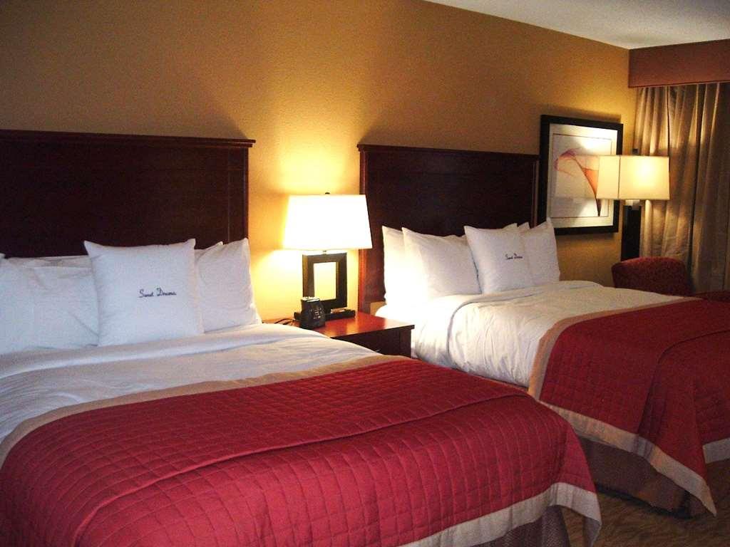Doubletree By Hilton Fayetteville Rom bilde