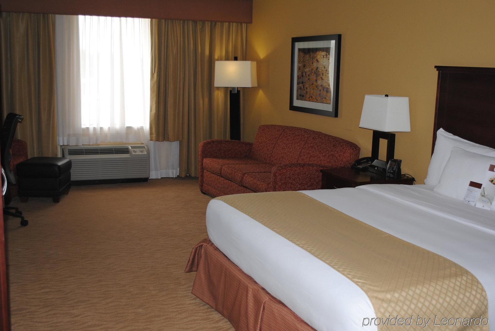 Doubletree By Hilton Fayetteville Eksteriør bilde