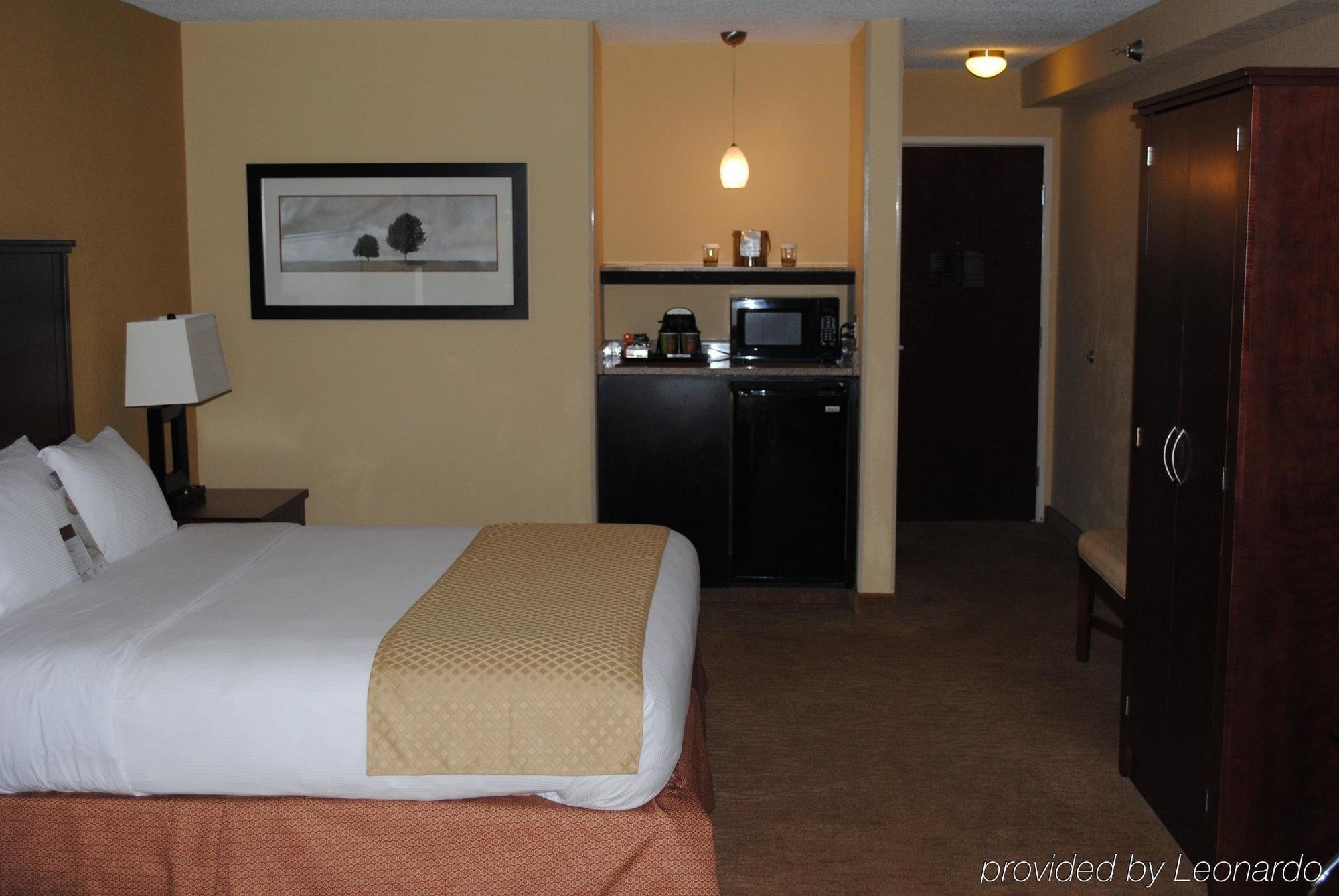 Doubletree By Hilton Fayetteville Eksteriør bilde