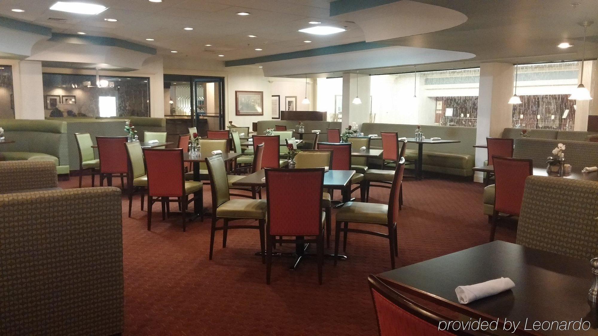 Doubletree By Hilton Fayetteville Eksteriør bilde