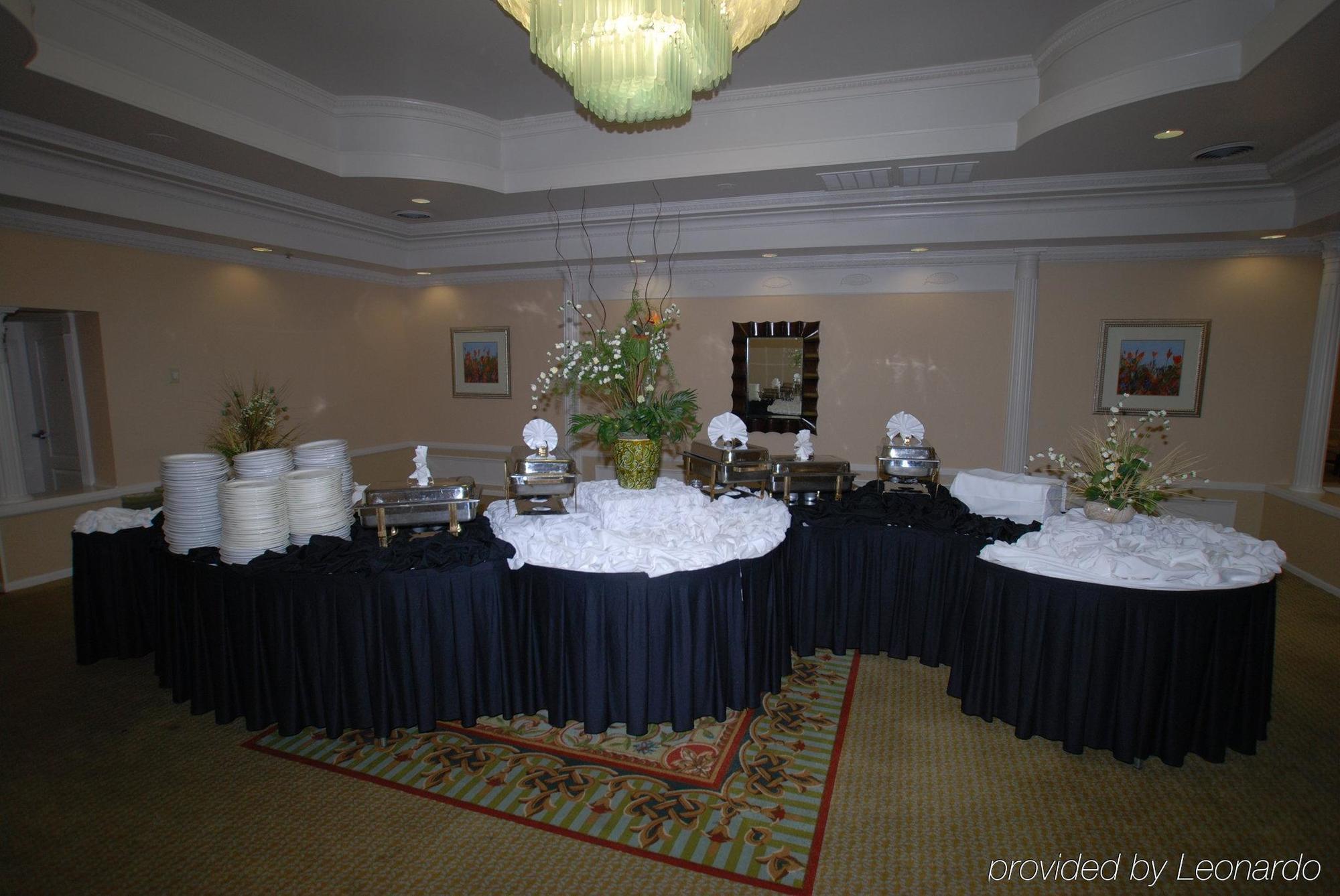 Doubletree By Hilton Fayetteville Eksteriør bilde
